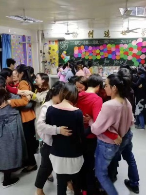 精彩回顾：康桥外国语学校第二堂“小心逆逆”欢乐下课！
